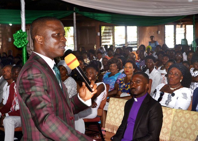 REV ERNEST ADETI: HOLY ALTAR OF GOD